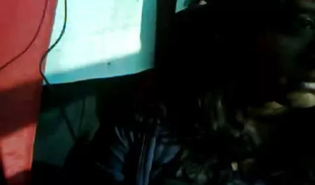 川を渡ってグループセックス。 女の子 用 エロ 動画