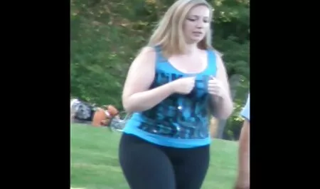 タクシー運転手は彼女の先生を犯した。 女の子 向け エッチ