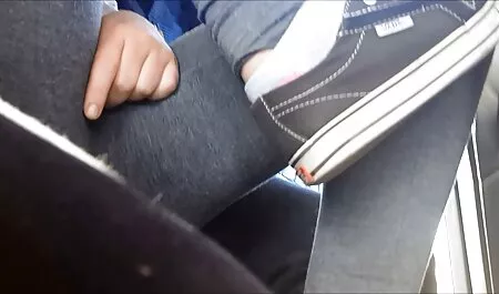 大きなコックを吸う若い女の子の編集 女の子 向け エッチ 動画