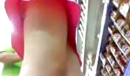 男は彼のオフィスで机の上に長い髪を持つ熟女をファックする 女の子 の ため の 無料 動画