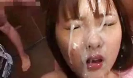 ピアス舌と鋳造ティーンは人々にフェラチオを与えます 女の子 の ため の セックス 動画