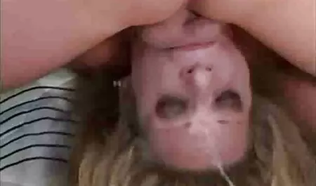 スタッドfucks黒人女性の股を通して穴の高品質 女の子 用 エロ 動画
