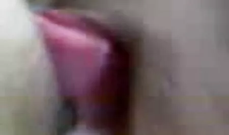 レズビアンにふけるクンニリングスと指オナニー 女の子 向け h