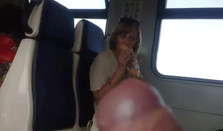 メモリを返します。 女の子 の アダルト ビデオ