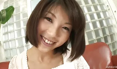 金髪Shemaleに滑りながらラティーナ座っている彼女の顔 女の子 の ため の 無料 エロ 動画