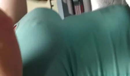 男は猫を舐めるのが大好き。 女の子 専用 エロ 動画
