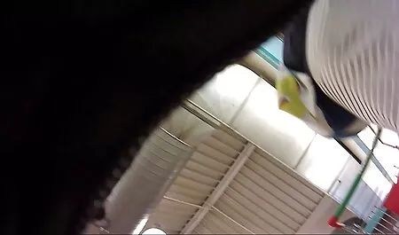 バイカーフライドポテトバーテンダー大きなお尻にバー 女の子 の ため エロ 動画